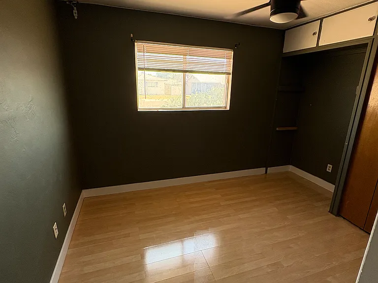 1208 W Laird St — Photo 27