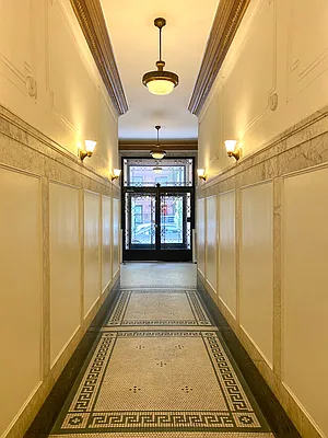 Rented by Compass | media 33