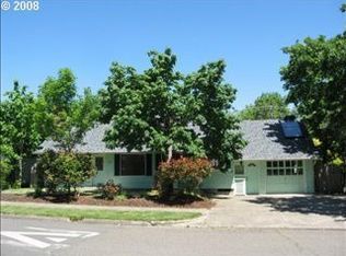 231 E 34th Ave, Eugene, OR 97405