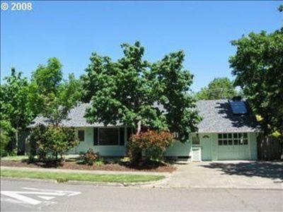 231 E 34th Ave, Eugene, OR, 97405