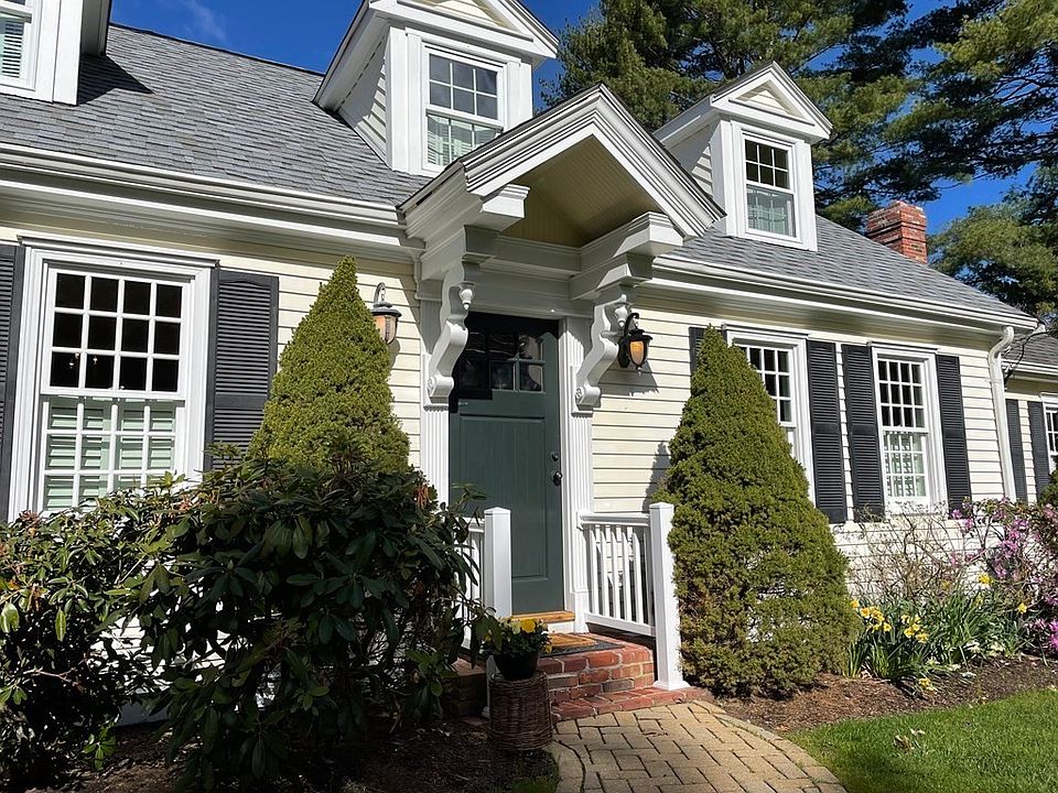57 Causeway St, Medfield, MA 02052 Zillow