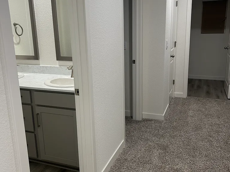 2886 Porcelain St — Photo 9