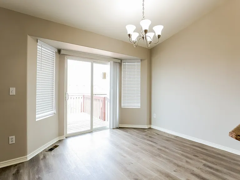 6824 N Yakima Way — Photo 6