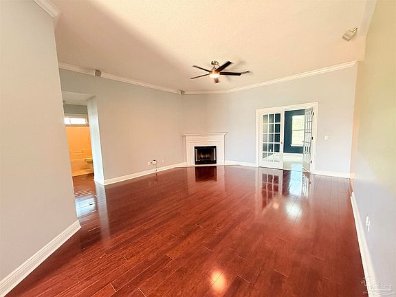 2nd image of 129 Belay Way