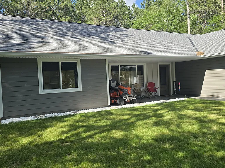 15518 Explorer Cir — Photo 3