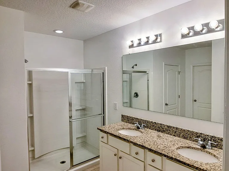 2487 White Lilly Dr — Photo 28
