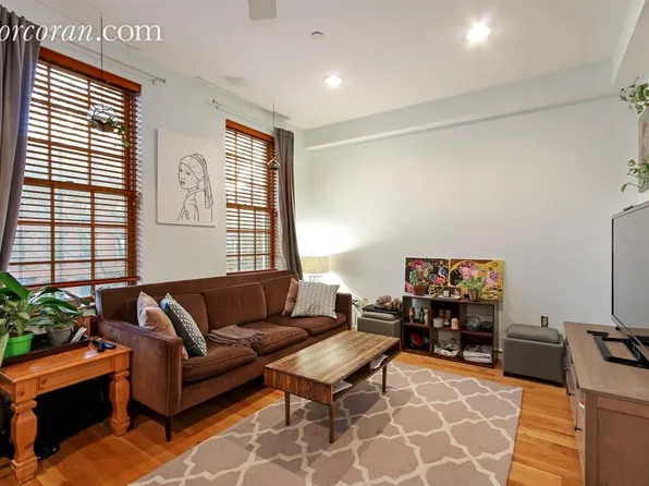 405 Dean St APT 3B, Brooklyn, NY 11217