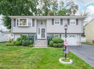 2B Dickens Pl, Haskell, NJ 07420
