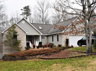 140 Mariners Dr, Fairfield Glade, TN 38558
