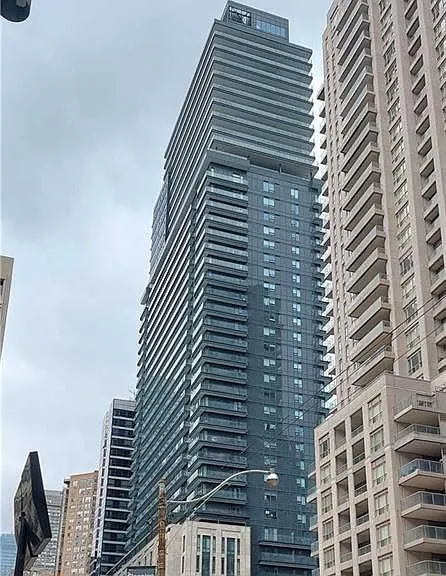 955 Bay St #2206 — Photo 1