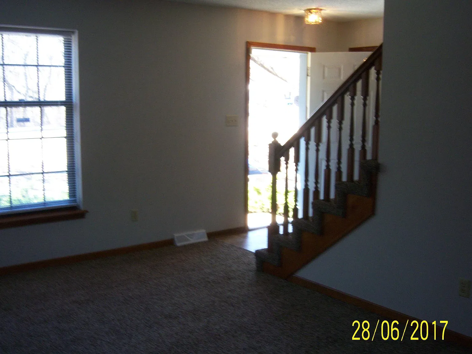 9205 Wornall Rd — Photo 4