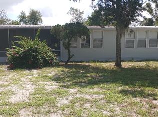 17 Recreation Dr, Venus, FL 33960