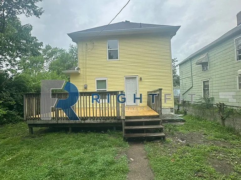611 Garfield St — Photo 12