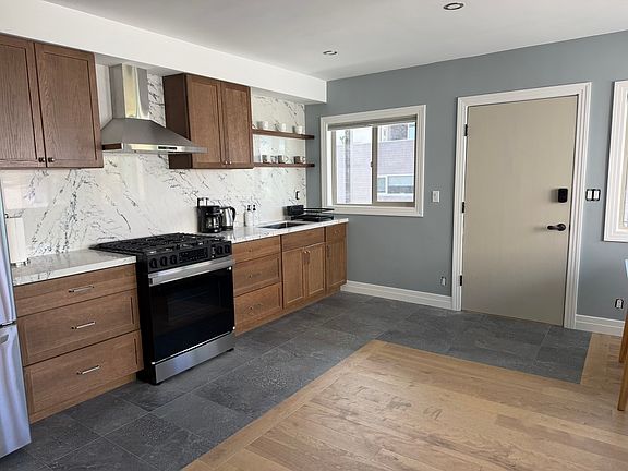 3rd image of 406 11th St