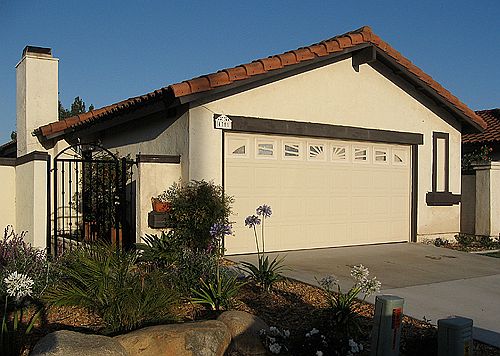 1st image of 4751 Gardenia St