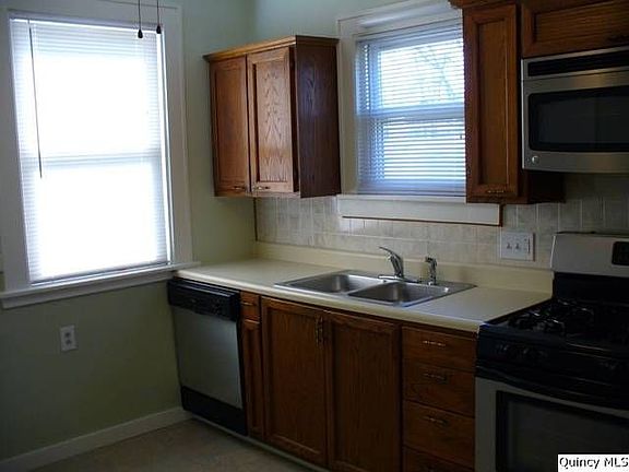 Home for Sale in Quincy, IL $88,500