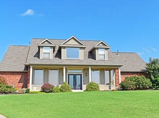 3112 Westlake Rd, Moore, OK 73165