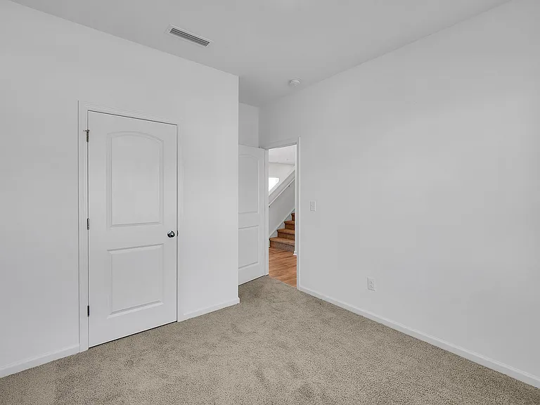 1224 Maxwell Ct — Photo 7
