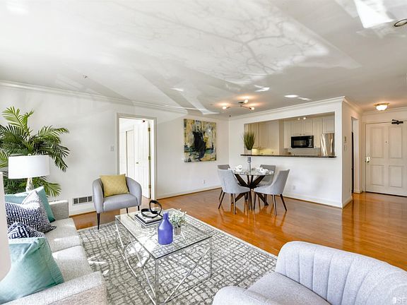 5th image of 1568 Union St APT 101