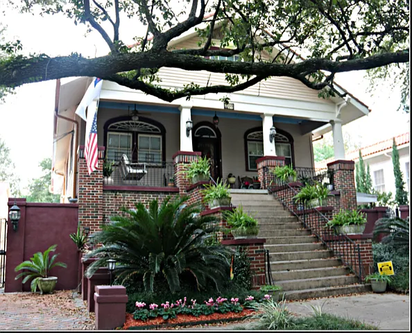 Building Photo - 1015 Harding Dr #3