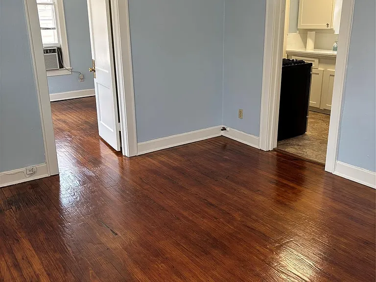 4304 Pease St #1/2 — Photo 3