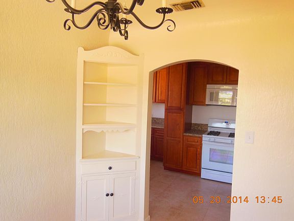 4th image of 8633 Hervey St Floor 2