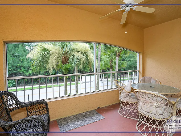 1044 Woodshire Ln #B203 — Photo 29