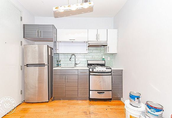 1st image of 279 Nostrand Ave #4C