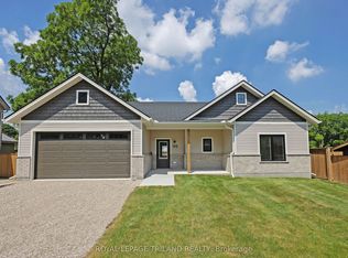 193 Catherine St, North Middlesex, ON N0M 2K0