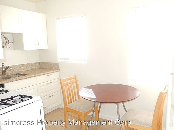 3rd image of 27 26th St