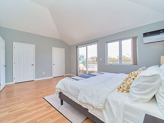 4th image of 167-B 95th St #2