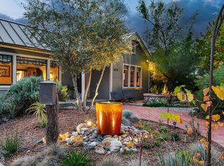 1836 La Paz Rd, Altadena, CA 91001