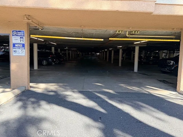 5545 Canoga Ave #116 — Photo 31