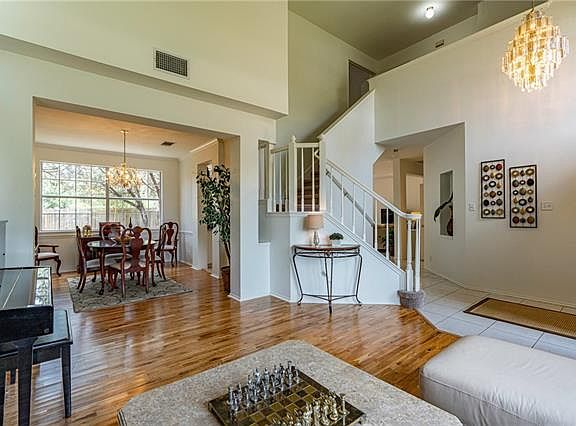 2nd image of 9214 Spicebrush Dr