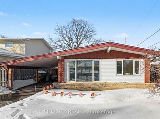 1933 Connecticut Ave, Ottawa, ON K1H 6Y3