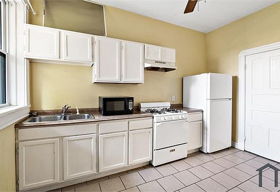 4th image of 5130 Kensington Ave