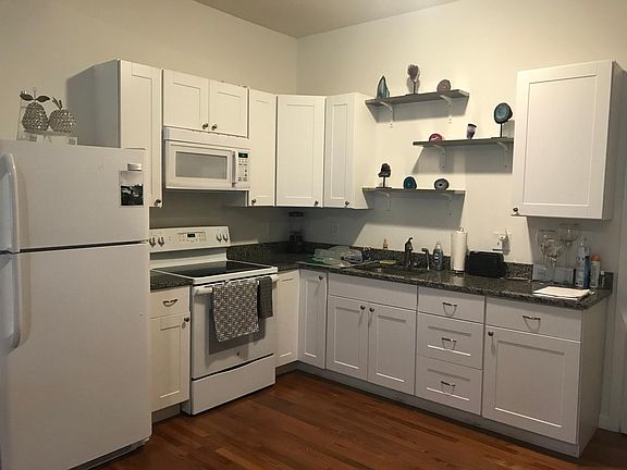 4th image of 2 Lafayette Sq 3 Haverhill Ma #01832