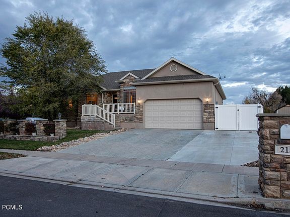 3rd image of 215 S Flour Mill Rd