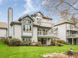 7 Kensington Ct UNIT 7, Mystic, CT 06355