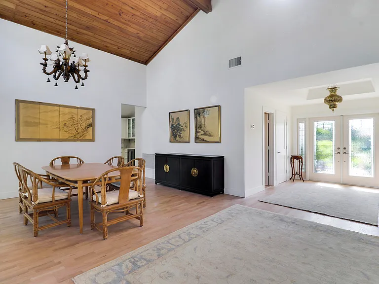13760 Sand Crane Dr — Photo 8