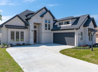 101 Monterrey Rd E, Montgomery, TX 77356