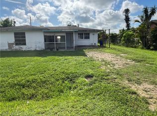2332 Barcelona Ave, Fort Myers, FL 33905