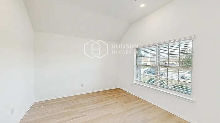 5120 Twin Summit Dr — Photo 3