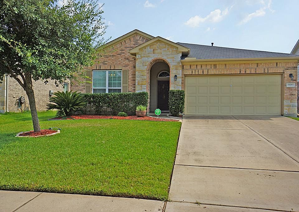 1st image of 18307 Palisade Rock Ct