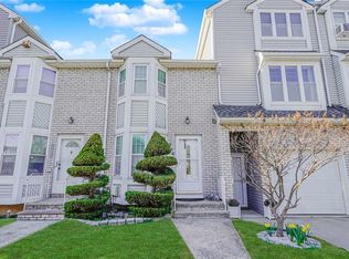 206 Rosedale Ave, Staten Island, NY 10312