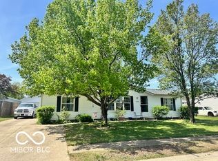 4726 Breckenridge Dr, Columbus, IN 47203