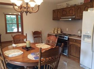 7670 Scale Rd, Benton, KY 42025