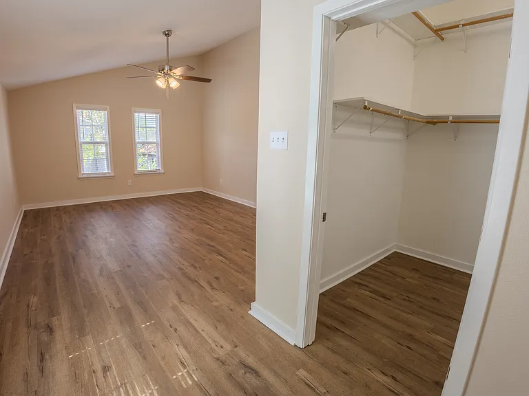 4906 Barkbridge Trl — Photo 35