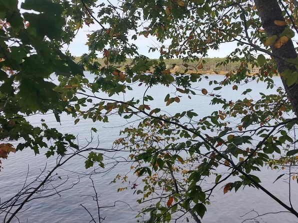 4682&4688 Hiawatha Dr, Cheboygan, MI 49721