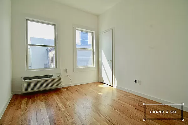 Rented by Grand & Co. | media 20